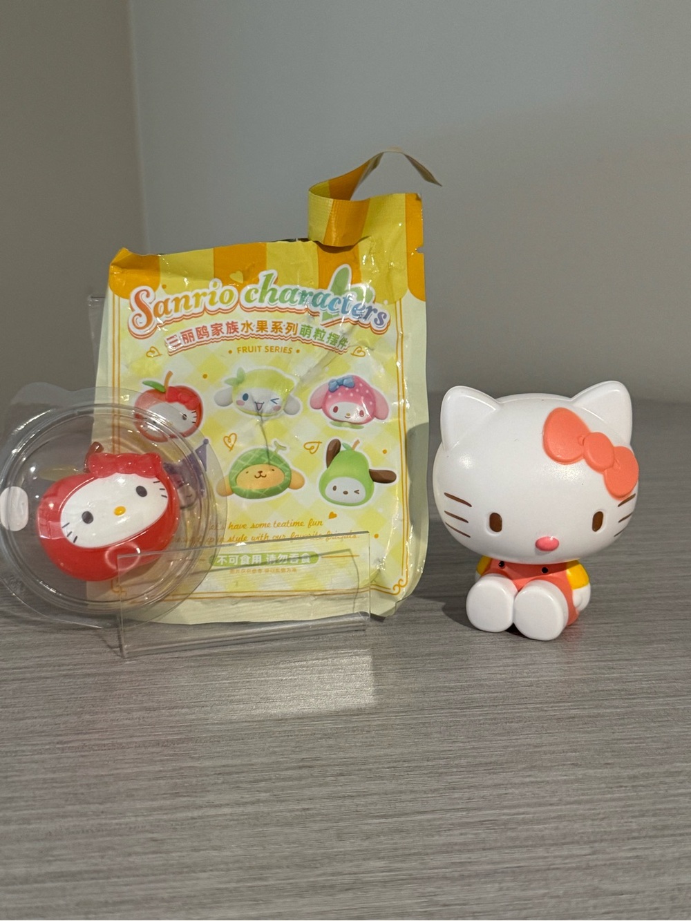 Sanrio Hello Kitty Collectible Figures set of 2